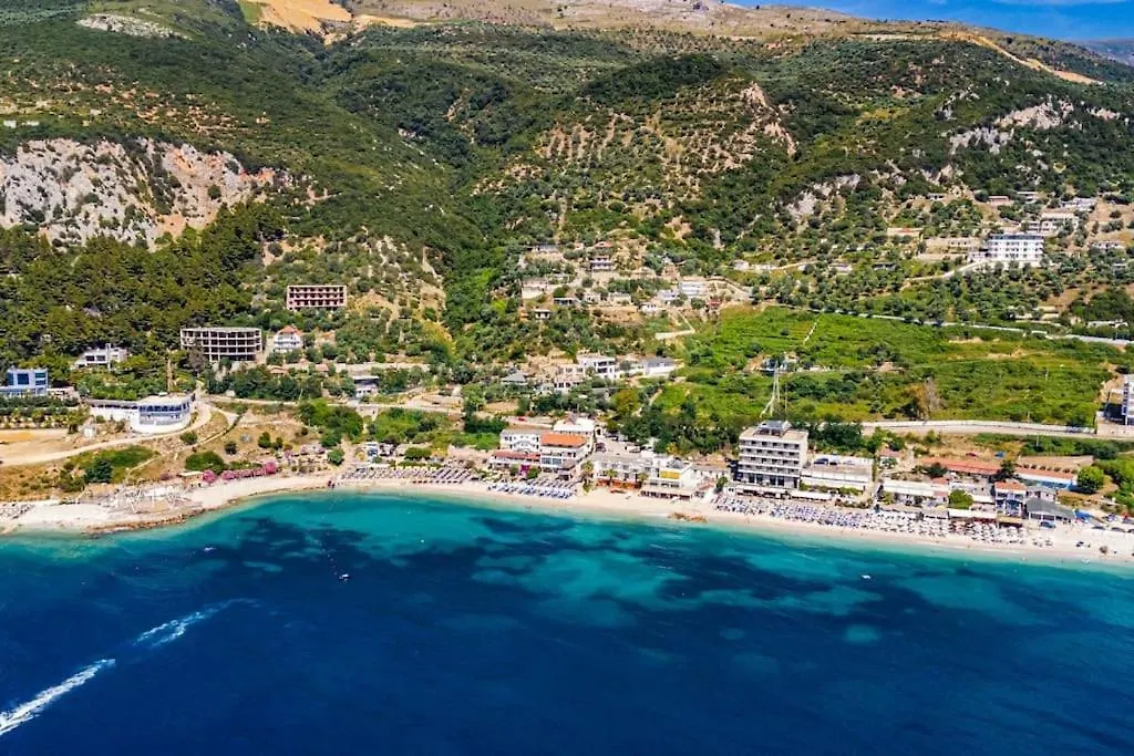 Exclusive Seafront Apartments Apartment 3 Vlorë Albanien