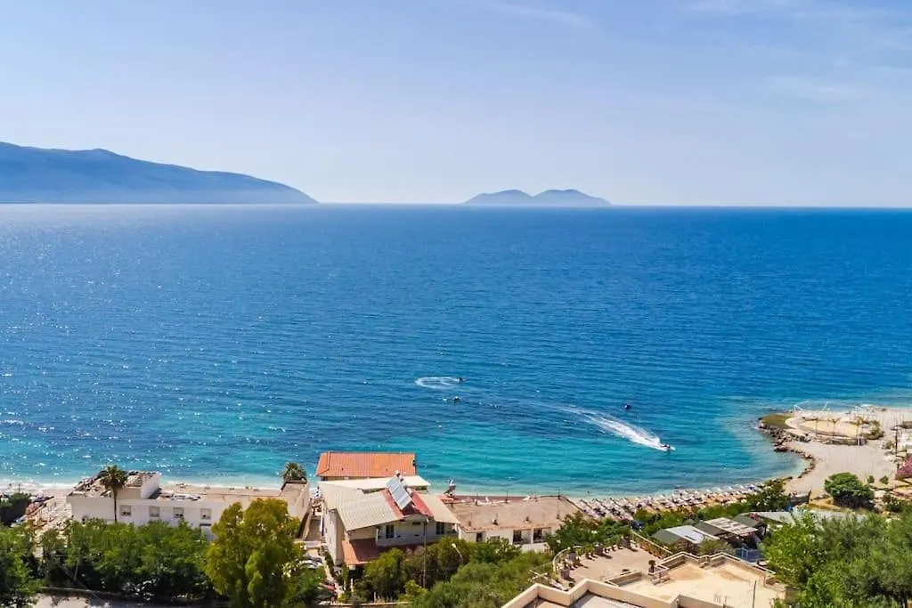 Exclusive Seafront Apartments Apartment 3 Vlorë